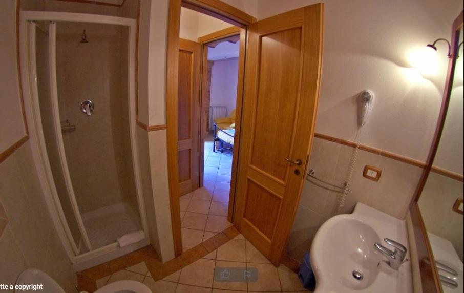 Aparthotel Oasi Del Grillo Castelnuovo Berardenga Zewnętrze zdjęcie