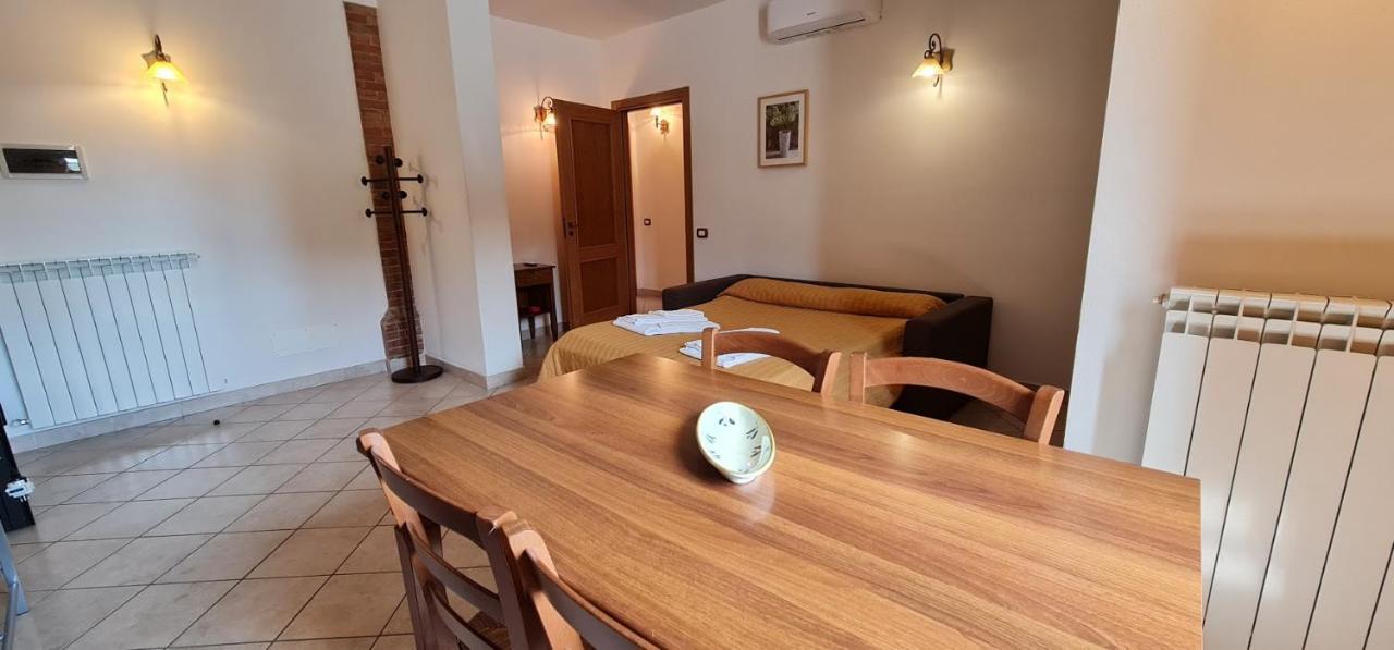 Aparthotel Oasi Del Grillo Castelnuovo Berardenga Zewnętrze zdjęcie
