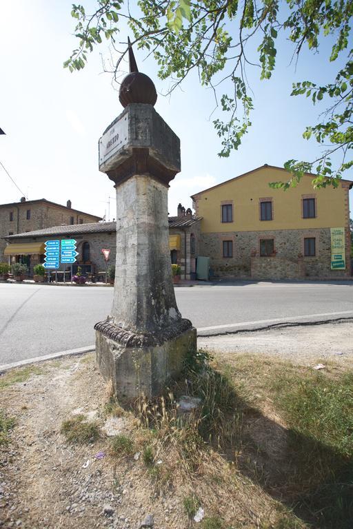 Aparthotel Oasi Del Grillo Castelnuovo Berardenga Zewnętrze zdjęcie
