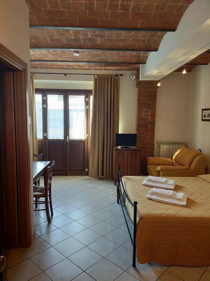 Aparthotel Oasi Del Grillo Castelnuovo Berardenga Zewnętrze zdjęcie